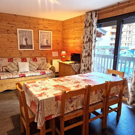 2 Pieces+cabine, 6-8 Pers, 42m², Coeur Station, Pres Pistes, Tv, Dvd - Fr-1-265-220 *